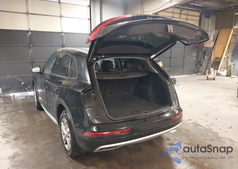 2018 Audi Q5 2.0T Premium/2.0T Tech Premium из США, поврежденный, VIN WA1ANAFY5J2051339